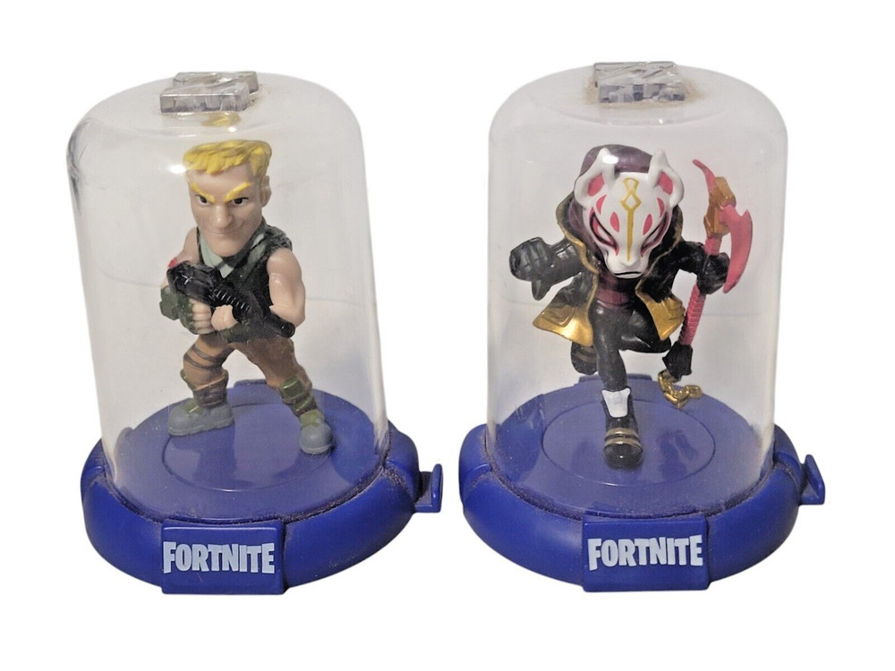 2019 Zagtoys Fortnite Domez Series Jonesy & Drift 2.25″ Figures in Domes