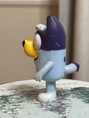 FIGURE Bluey & Friends BANDIT 2.5” Action Figure Poseable Toy Blue Heeler Dad