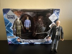 Doctor Who The Three Doctors Collectors Set Gel Guard, Jo Grant, Brigadier NEW
