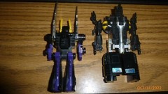 Transformers Generation One G1 Kickback & Bombshell Lot of Two Figures
