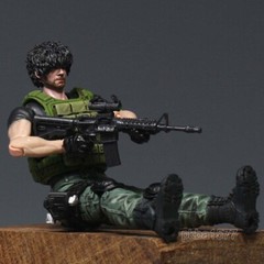 Premium 1/18 3.75″ Carlos Oliveira Action Figure w/ Head Sculpt Weapon