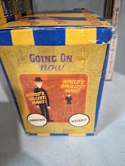 LI’L SIDESHOW – THE WORLD’S TALLEST AND SMALLEST MEN. NIB