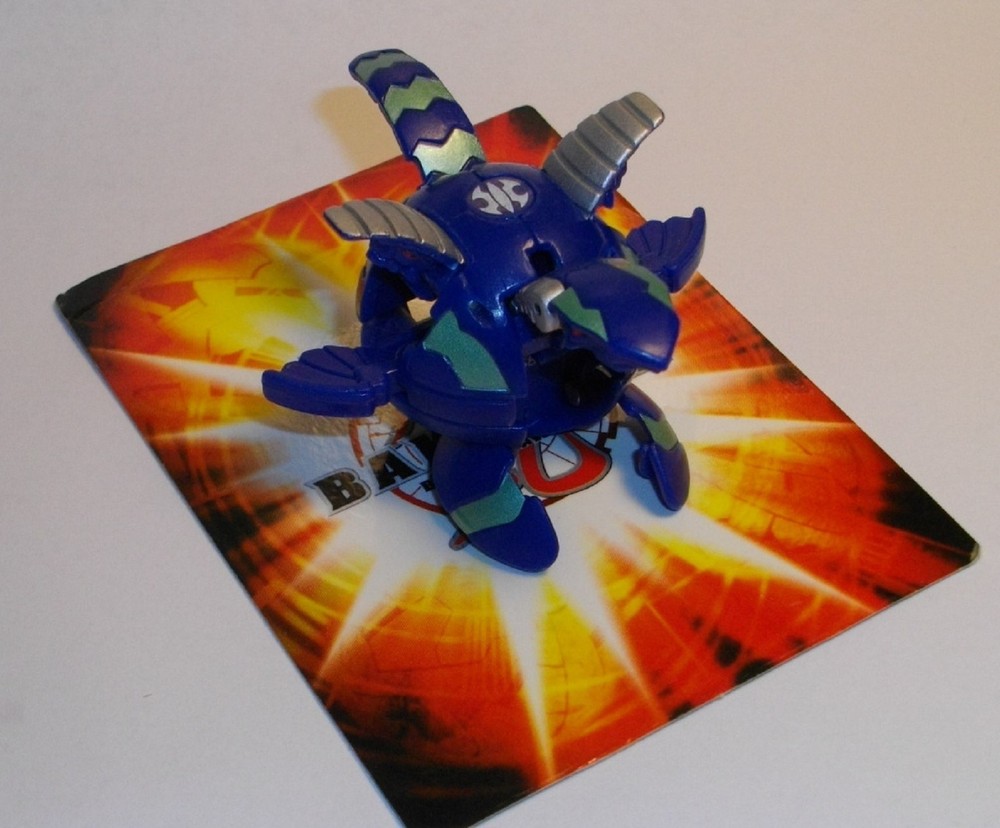 Bakugan New Vestroia Aquos Midnight Percival 1.25″ 580G Blue with card