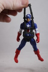 Hasbro 2011 Marvel Captain America Comic Series 02 Parachute Dive 3.75″ Figure