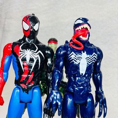 Marvel Spider-Man Venom Action Figure Lot with Camo Military Soldier Toy Rifle