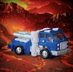 2021 Hasbro Transformers Kingdom War for Cybertron Trilogy Figure: AUTOBOT PIPES