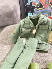 Vintage GI Joe ARAH 1991 Collector’s Case With 30+ Pieces Clothes/Accessories