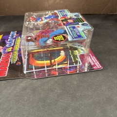 SPIDER-MAN VS STRIDER MARVEL CAPCOM VIDEO GAME TOY BIZ 1999 IMPERFECT READ LOOK