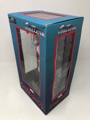 Diamond Select Toys Marvel Gallery: Spider-Gwen PVC Figure
