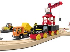 Battery Operated Locomotive Train, Magnetic Trains Toy for Wooden Tracks,