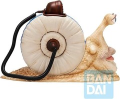 Bandai 67063 One Piece – Den Den Mushi Monkey D. Garp Ichibansho Figure