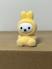 Yellow Flocked Sitting Bunny 1.5″ Mini Figure New