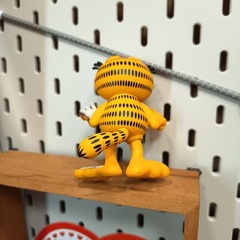 Mighty Jaxx GARFIELD Skeleton 3.5″ Figure Jason Freeny’s Hidden Dissectibles