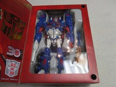 TRANSFORMERS PLATINUM EDITION ULTRA MAGNUS PRIME RARE HASBRO MISB SEALED