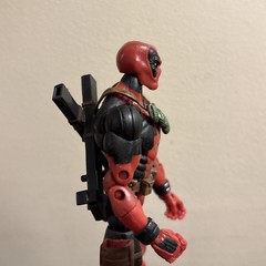 Toybiz Marvel Legends Series VI 6 Deadpool 2003 Action Figure Loose Incomplete