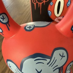 KIDROBOT 8″ DUNNY – 2005 M.O.D. RED GARY BASEMAN VINYL ART FIGURE