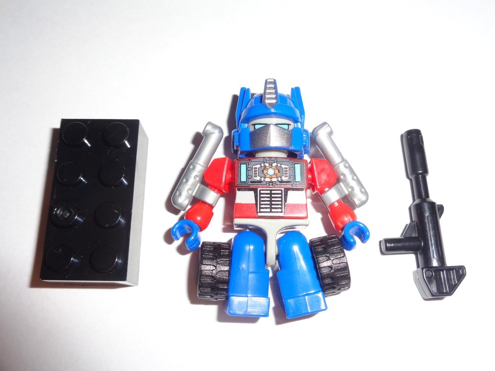Hasbro Transformers / G.I.JOE Kre-o Autobots, Decepticons, Star Trek Mini Figure