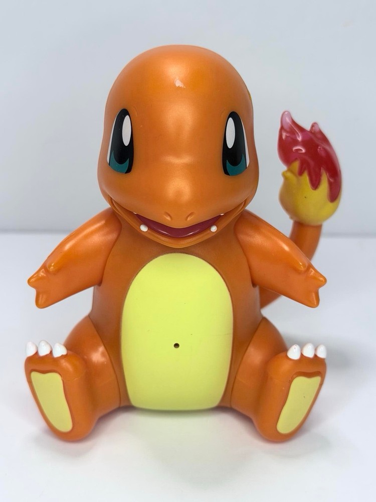 2021 Jazwares Pokemon Charmander Interactive talks and tail lights on