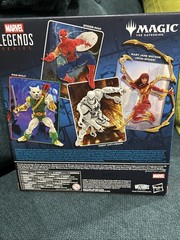 Marvel Legends Magic the Gathering Battle Damaged Spider-Man NIB Fast Ship