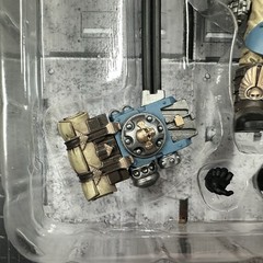 JOYTOY Warhammer 40K 1:18th Astra Militarum Kappic Eagles Tempestus Scion 1