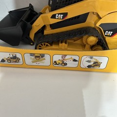 Bruder 1:16 SKID STEER LOADER Caterpillar CAT Sandbox SCOOP Vehicle box 10