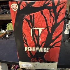 McFarlane Movie Maniacs 2026 IT Welcome To Derry Pennywise (Black & White)