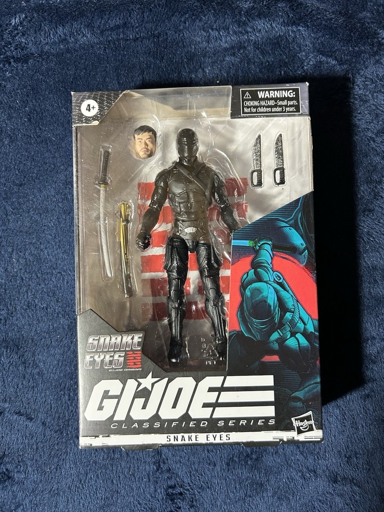 Hasbro G.I. Joe Snake Eyes Action Figure w/ Sword, Knife