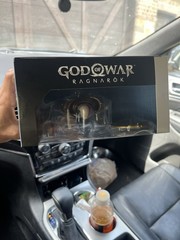 McFarlane Elite Edition #14 God of War RAGNAROK Kratos Action Figure IN HAND