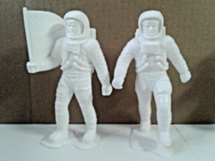 Vintage 1970 Louis Marx & Co. White Plastic Apollo Astronaut Figures Lot of 4