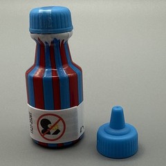 MGA’s Mini verse Make It Mini Treats Mini Collectibles Blue Raspberry Icee Read