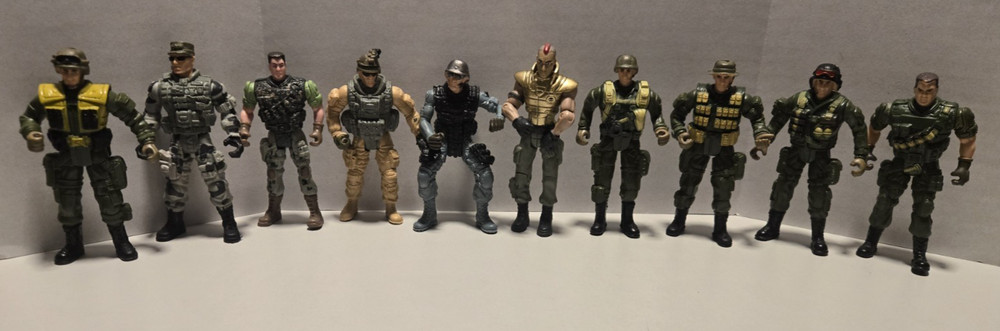 Military Action Figures Army Marine Chap Mei Lanard Mixed Lot (10) Loose w/ Wear