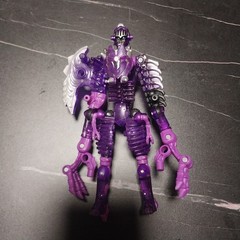 Transformers Netflix War For Cybertron Spoiler Pack Megatron & Skelivore
