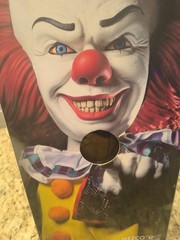 Mercy Mds Mega Sclae Pennywise It 1990 White Box Tim Curry Figure