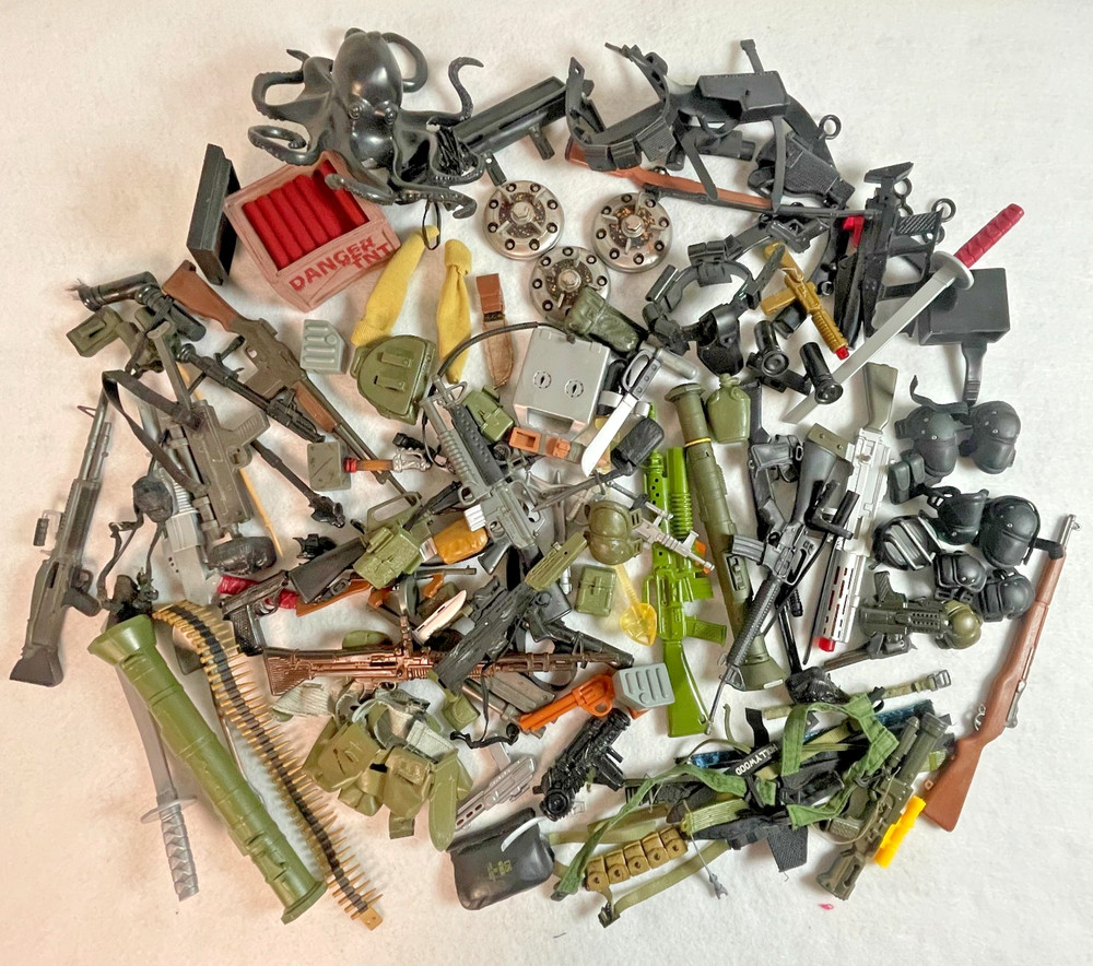 Action Figure HUGE Lot Vtg Weapons, Parts, Accessories 100+ pcs GI Joe + Other