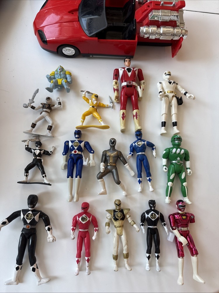 Lot of Mixed 1990’s Mighty Morphin Power Rangers Toys Bandai & Lightning Cruiser