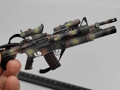 DAMTOYS DAM 78057 1/6 The Green Berets Army Special Forces Rifle & M203 Set