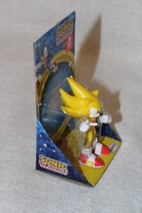 3PK Jakks Pacific Knuckles, Super Sonic, Sonic The Hedgehog 2.5in Action Figures