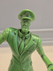 Playing Mantis Army Men Sarge’s Heroes General Plastro & Colonel Grimm Figures