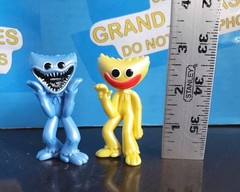 LOT OF 2 POPPY PLAYTIME 2.5″ HUGGY WUGGY MINI FIGURES Smiling Scary EnchantedMob