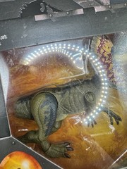 Jurassic Park World Hammond Collection Dilophosaurus Legacy Collection Amber