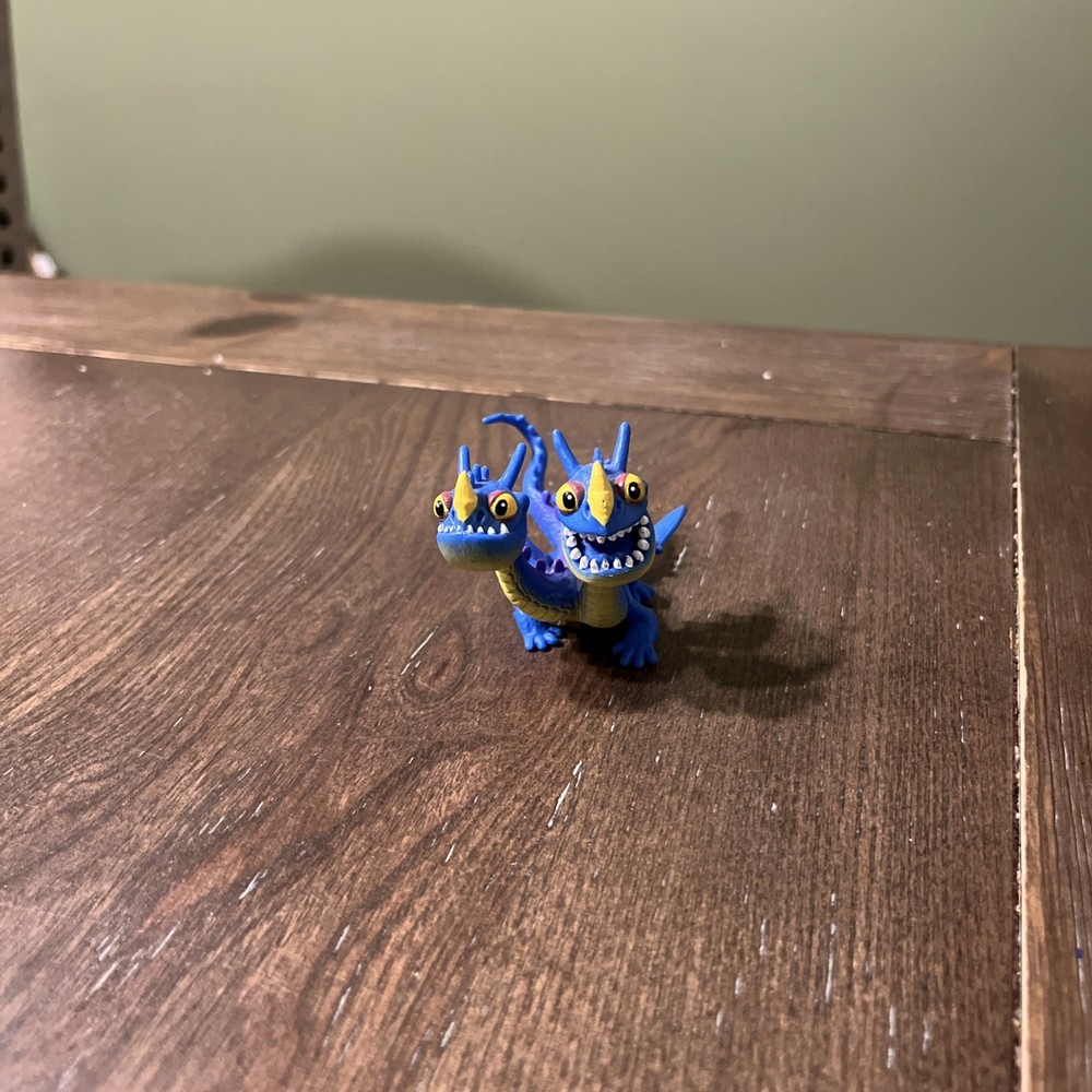 How To Train Your Dragon The Hidden World Blue Barf & Belch Figure – ULTRA RARE