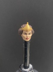 The Queen Custom Head For Origins