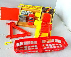 Mattel Big Jim Sky Commander Replacement Parts Crane Basket Table Ladder Vtg 12