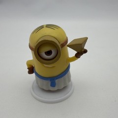 Thinkway Despicable Me Minions Miniature 1.5 Inch Asst Lot Of 9 with stands