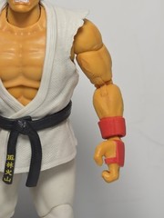 Jada Toys Street Fighter II 6″ Ryu Action Figure Toy Official Licensed by Capcom