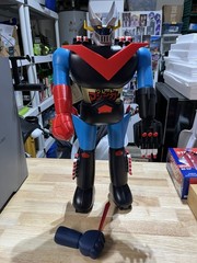 Shogun Warriors Dragun or Mazinga Jumbo Machinder 24-inch Right Hand