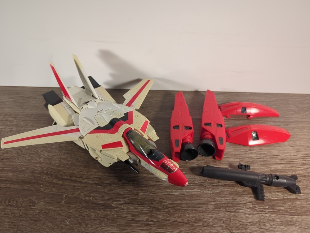 Vintage 1984 Transformers G1 Jetfire Figure With Accessories Bandai