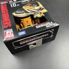 Transformers War for Cybertron Studio Series 01 Deluxe Gamer Edition BUMBLEBEE