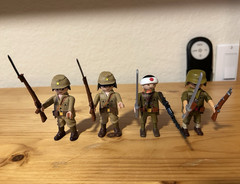 PLAYMOBIL WWII Japanese soldiers