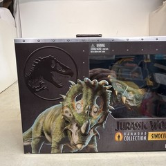 Jurassic World Park Hammond Collection SINOCERATOPS Dinosaur True FX Mattel